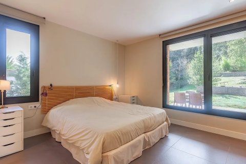Сasa de 5 dormitorios en venta en Sant Cugat del Vallès, Barcelona, Cataluña, Spain № 1333 - foto 12
