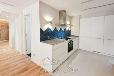 2 bedrooms apartment for sale in Ciutat Vella, Barcelona, Catalonia, Spain № 2259 - photo 5