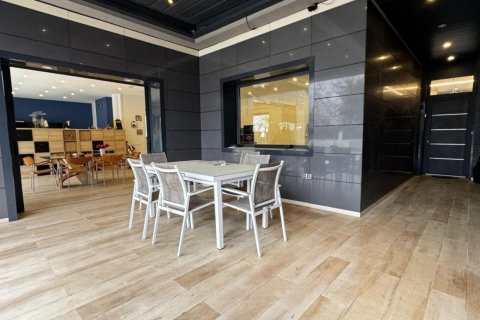 Villa de 10 dormitorios en venta en Cubelles, Barcelona, Cataluña, Spain № 2257 - foto 22