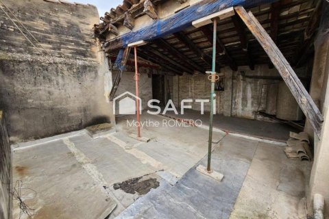 Casa adosada de 6 dormitorios en venta en Vilanova i la Geltrú, Barcelona, Cataluña, Spain № 2256 - foto 25
