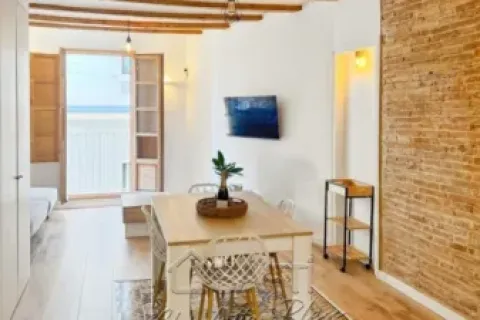 Apartamento de 2 dormitorios en venta en Ciudad Vieja, Barcelona, Cataluña, Spain № 2260 - foto 18