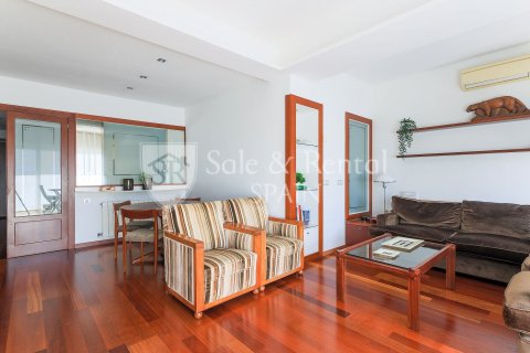 Сasa de 3 dormitorios en venta en Barcelona, Cataluña, Spain № 6804 - foto 5