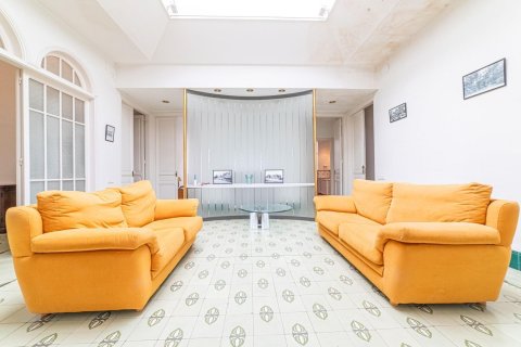 4 bedrooms house for sale in Caldes de Malavella, Girona, Catalonia, Spain № 6803 - photo 9