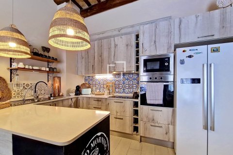 Apartamento de 2 dormitorios en venta en Vilanova i la Geltrú, Barcelona, Cataluña, Spain № 6806 - foto 7