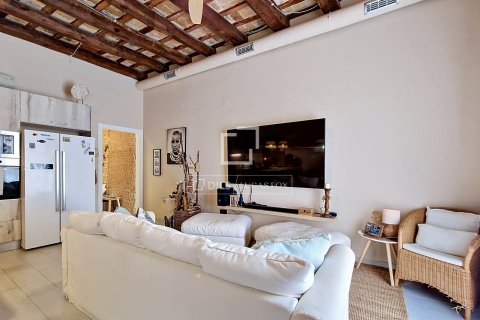 Apartamento de 2 dormitorios en venta en Vilanova i la Geltrú, Barcelona, Cataluña, Spain № 6806 - foto 2