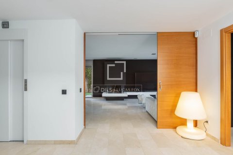 Villa de 6 dormitorios en venta en Vilassar de Dalt, Barcelona, Cataluña, Spain № 6807 - foto 3