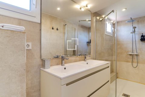 Ático de 3 dormitorios en venta en Barcelona, Cataluña, Spain № 6805 - foto 15
