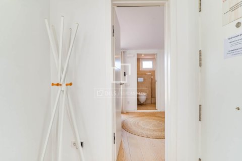 Ático de 3 dormitorios en venta en Barcelona, Cataluña, Spain № 6805 - foto 18