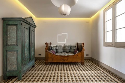 Apartamento de 3 dormitorios en alquiler en Barcelona, Cataluña, Spain № 6808 - foto 16