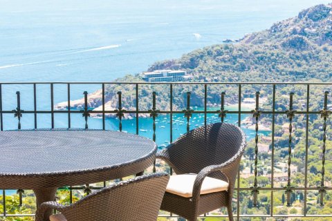 Сasa de 4 dormitorios en venta en Begur, Gerona, Cataluña, Spain № 1669 - foto 11