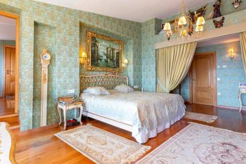 Сasa de 4 dormitorios en venta en Begur, Gerona, Cataluña, Spain № 1669 - foto 17
