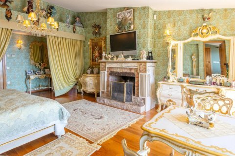 Сasa de 4 dormitorios en venta en Begur, Gerona, Cataluña, Spain № 1669 - foto 21