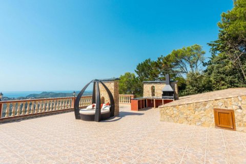 Сasa de 4 dormitorios en venta en Begur, Gerona, Cataluña, Spain № 1669 - foto 29