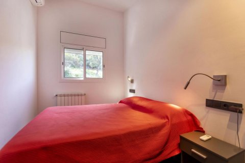 Сasa de 4 dormitorios en venta en Tamariu, Gerona, Cataluña, Spain № 1670 - foto 27