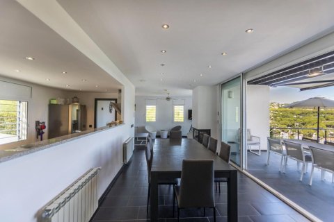 Сasa de 4 dormitorios en venta en Tamariu, Gerona, Cataluña, Spain № 1670 - foto 13