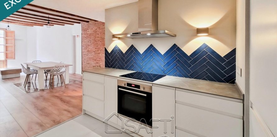 2 bedrooms apartment for sale in Ciutat Vella, Barcelona, Catalonia, Spain № 2261