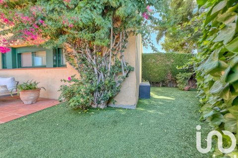 Casa adosada de 4 dormitorios en venta en Tarragona, Cataluña, Spain № 4854 - foto 25