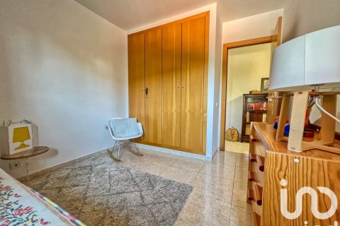 Casa adosada de 4 dormitorios en venta en Tarragona, Cataluña, Spain № 4854 - foto 18