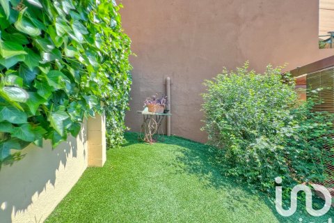 Casa adosada de 4 dormitorios en venta en Tarragona, Cataluña, Spain № 4854 - foto 29