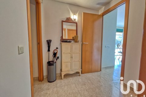 Casa adosada de 4 dormitorios en venta en Tarragona, Cataluña, Spain № 4854 - foto 22