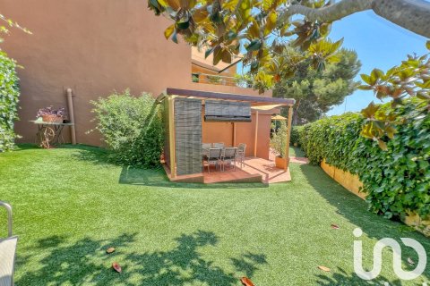 Casa adosada de 4 dormitorios en venta en Tarragona, Cataluña, Spain № 4854 - foto 28