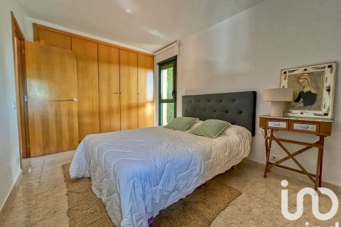 Casa adosada de 4 dormitorios en venta en Tarragona, Cataluña, Spain № 4854 - foto 20