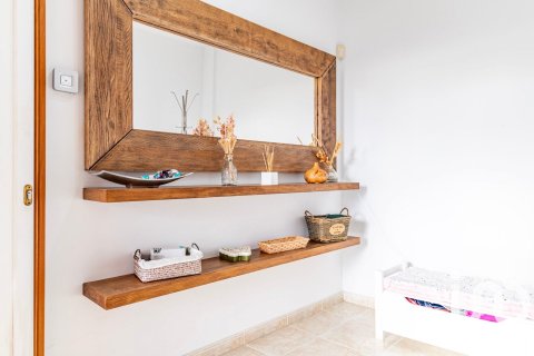 Сasa de 6 dormitorios en venta en Argentona, Barcelona, Cataluña, Spain № 4848 - foto 2