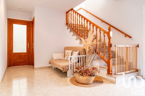 Сasa de 6 dormitorios en venta en Argentona, Barcelona, Cataluña, Spain № 4848 - foto 21