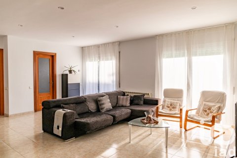 Сasa de 6 dormitorios en venta en Argentona, Barcelona, Cataluña, Spain № 4848 - foto 4