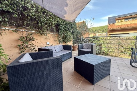 Сasa de 4 dormitorios en venta en Sant Andreu de Llavaneres, Barcelona, Cataluña, Spain № 4912 - foto 9