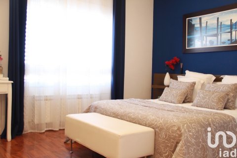 Apartamento de 4 dormitorios en venta en Mataró, Barcelona, Cataluña, Spain № 4911 - foto 10
