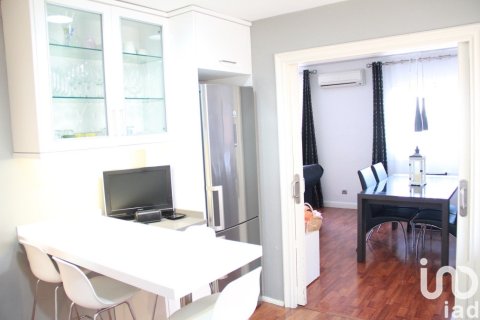 Apartamento de 4 dormitorios en venta en Mataró, Barcelona, Cataluña, Spain № 4911 - foto 9
