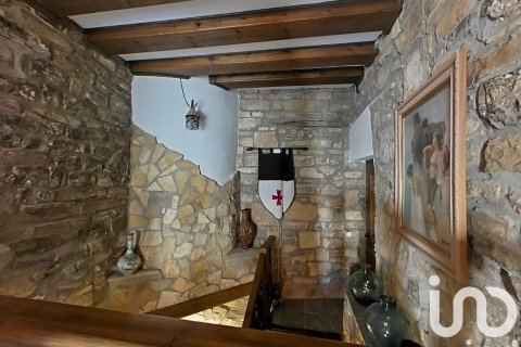 Купить замки и поместья в Лерида, Испания с 6 спален, 580м², № 4909 - фото 27