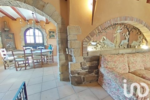 Купить замки и поместья в Лерида, Испания с 6 спален, 580м², № 4909 - фото 17