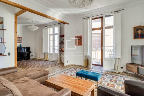 Купить квартиру в Барселона, Испания с 4 спальни, 193м², № 8802 - фото 6