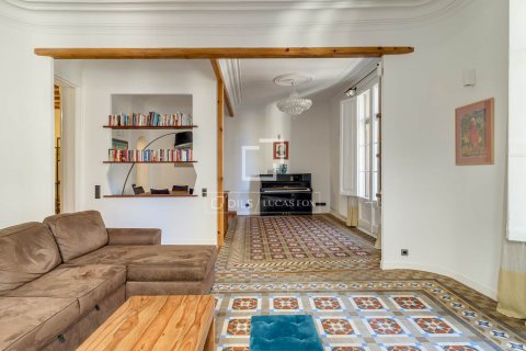 Купить квартиру в Барселона, Испания с 4 спальни, 193м², № 8802 - фото 4