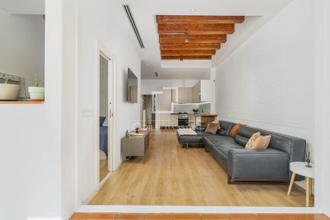 Apartamento de 2 dormitorios en venta en Barcelona, Cataluña, Spain № 8804 - foto 16