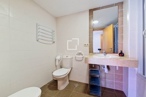 Apartamento de 4 dormitorios en venta en Cubelles, Barcelona, Cataluña, Spain № 8807 - foto 9