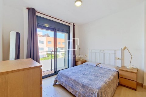 Apartamento de 4 dormitorios en venta en Cubelles, Barcelona, Cataluña, Spain № 8807 - foto 12