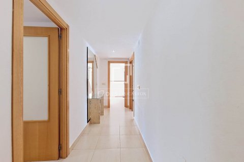 Apartamento de 4 dormitorios en venta en Cubelles, Barcelona, Cataluña, Spain № 8807 - foto 4