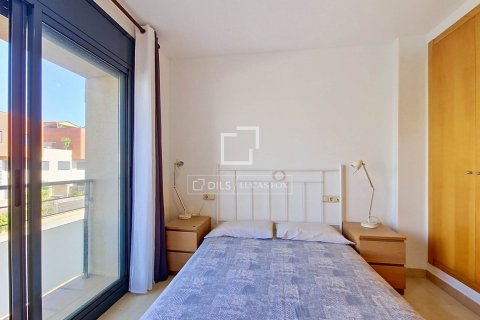 Apartamento de 4 dormitorios en venta en Cubelles, Barcelona, Cataluña, Spain № 8807 - foto 15
