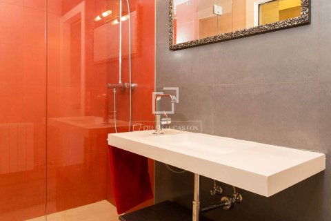 3 bedrooms apartment for sale in Barcelona, Catalonia, Spain № 8803 - photo 4
