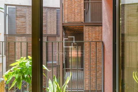 Apartamento de 1 dormitorio en venta en Barcelona, Cataluña, Spain № 8806 - foto 13