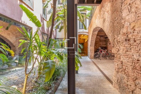 Apartamento de 1 dormitorio en venta en Barcelona, Cataluña, Spain № 8806 - foto 29