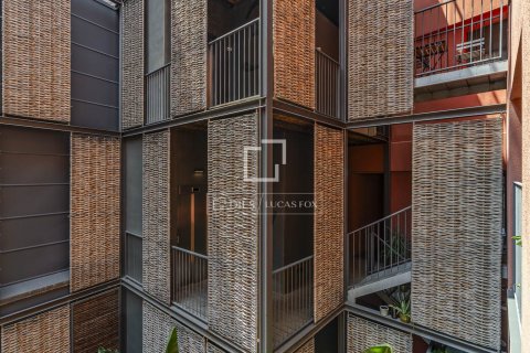 Apartamento de 1 dormitorio en venta en Barcelona, Cataluña, Spain № 8806 - foto 23