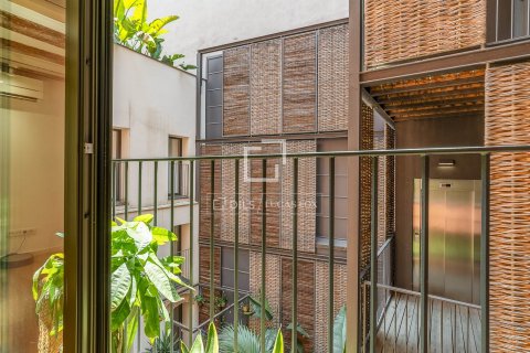 Apartamento de 1 dormitorio en venta en Barcelona, Cataluña, Spain № 8806 - foto 11