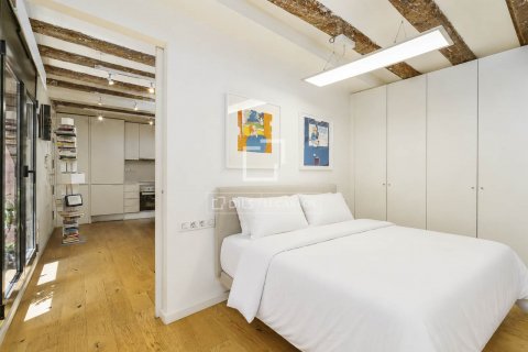 Apartamento de 1 dormitorio en venta en Barcelona, Cataluña, Spain № 8806 - foto 17