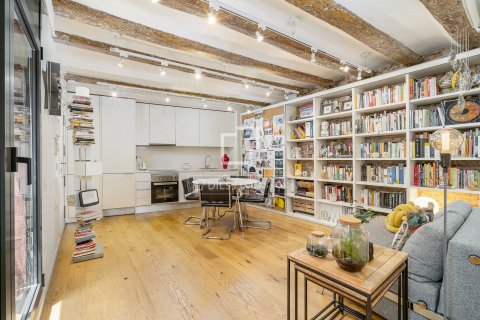 Apartamento de 1 dormitorio en venta en Barcelona, Cataluña, Spain № 8806 - foto 5