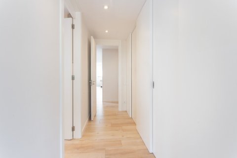 Сasa de 7 dormitorios en alquiler en Barcelona, Cataluña, Spain № 1569 - foto 10