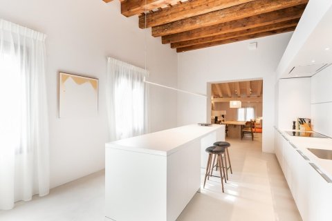 Apartamento de 3 dormitorios en alquiler en Barcelona, Cataluña, Spain № 1564 - foto 6